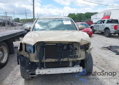 2017 Toyota Tacoma Trd Off Road из США, поврежденный, VIN 3TMAZ5CN4HM030089